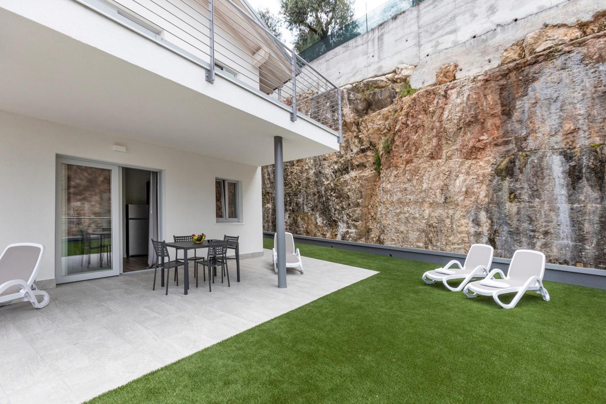 Residence Solei Classic & Plus Brenzone sul Garda Εξωτερικό φωτογραφία