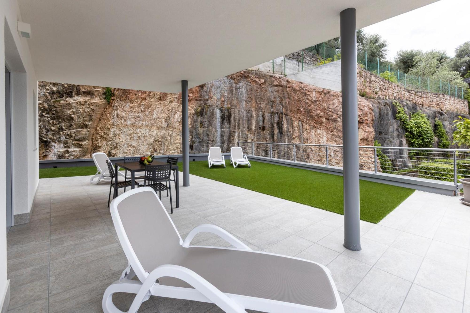 Residence Solei Classic & Plus Brenzone sul Garda Εξωτερικό φωτογραφία